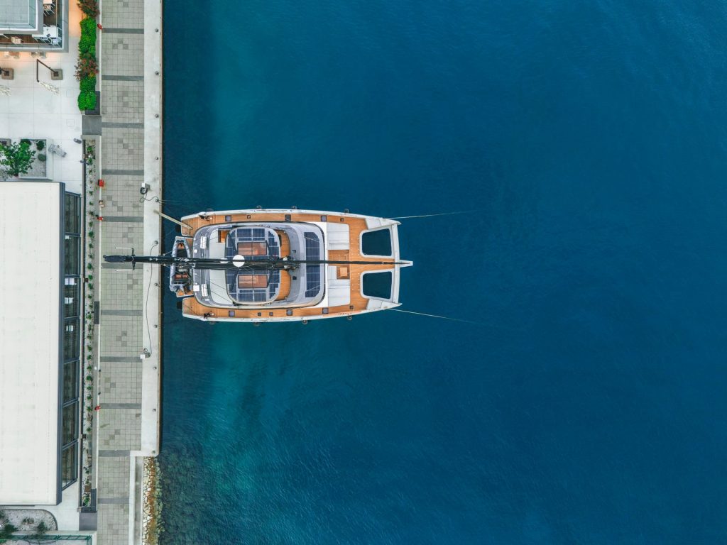 01-sunreef-6-of-35