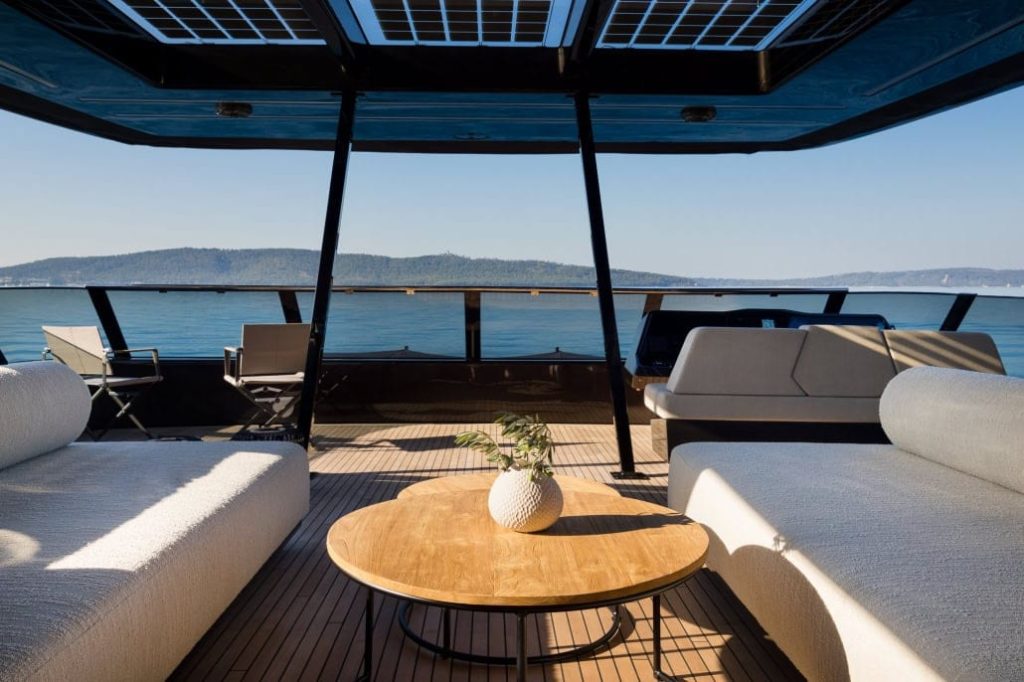 13-t-t-travel-boutique-amberone8-1030x6863