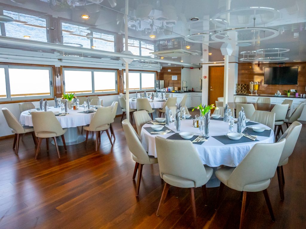MM-Restaurant (2)