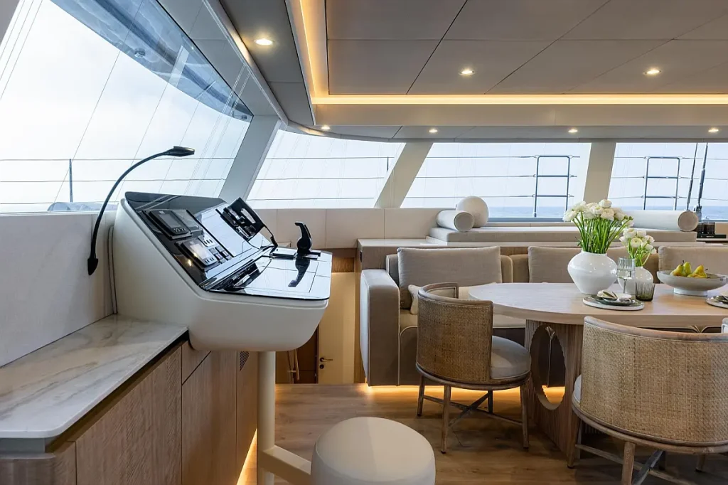 T&T TRAVEL BOUTIQUE 2025-sunreef-60-sailing-spice-of-life-sail_5