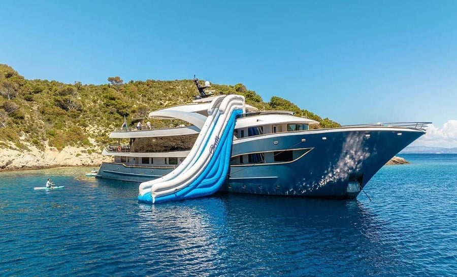 T&T TRAVEL BOUTIQUE MY BELLA 1
