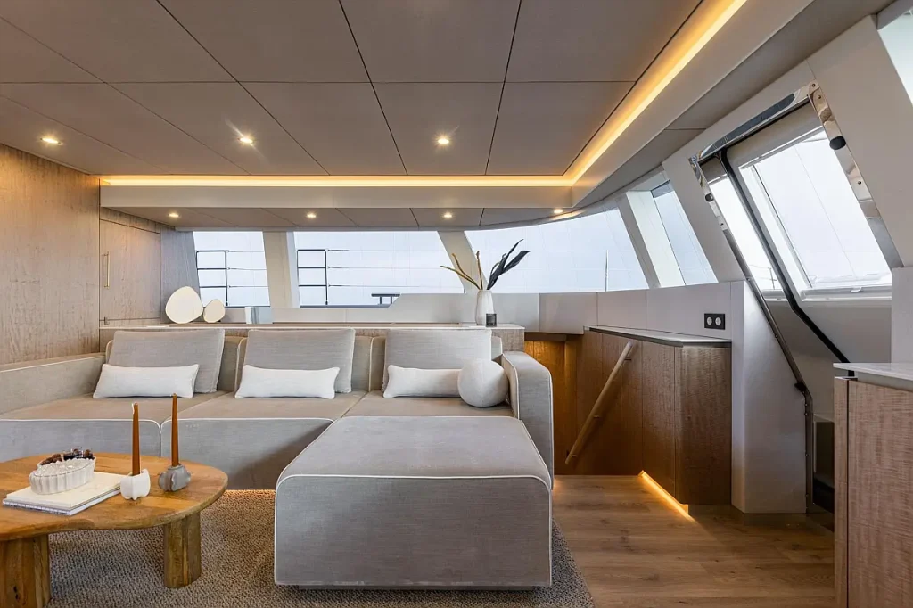T&T TRAVEL BOUTIQUE _2025-sunreef-60-sailing-spice-of-life-sail_11