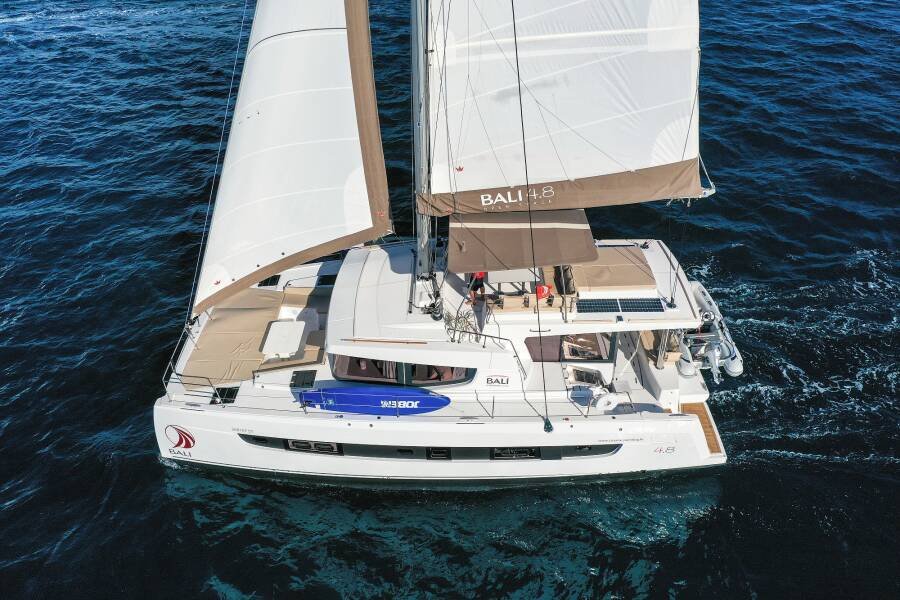 Bali 4.8 Vaya Con Dios &ndash; Charter Croatia